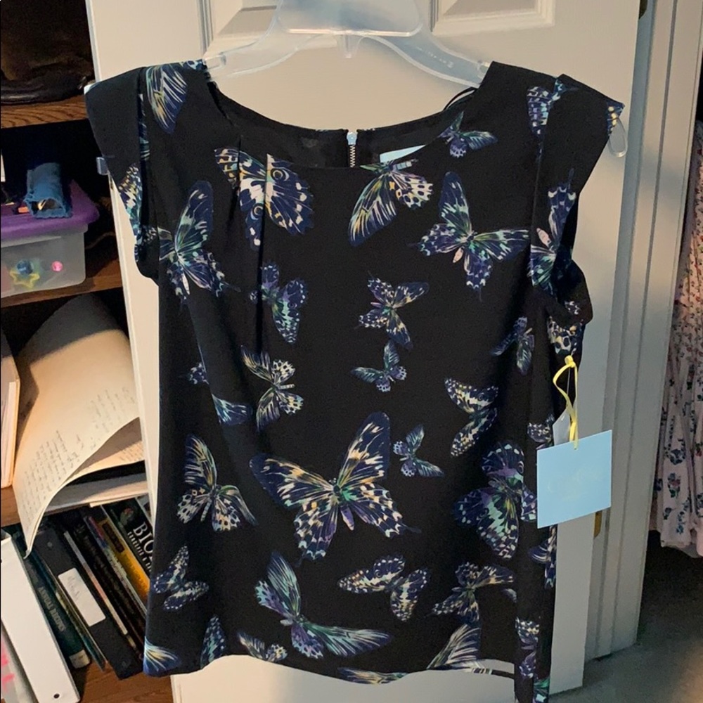 Butterfly Short Sleeve Blouse - XS